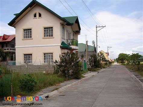Urdaneta, Pangasinan House and lot For Sale .